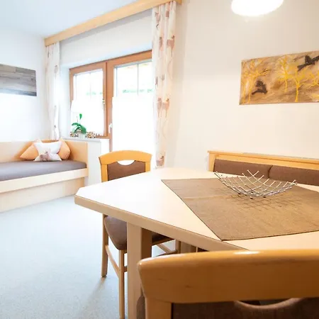 Haus Schoepf Apartament *