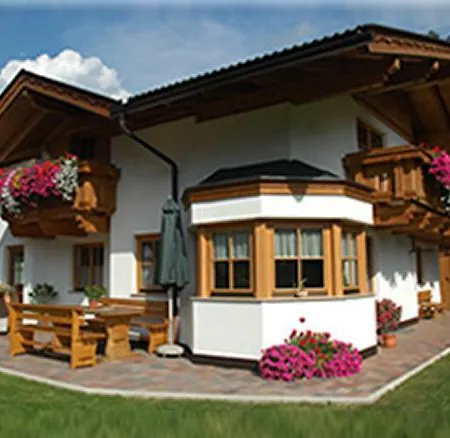 Apartment Haus Schopf Neustift im Stubaital
